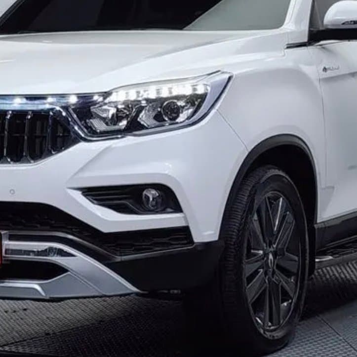 rexton_khan_fog_light_2019