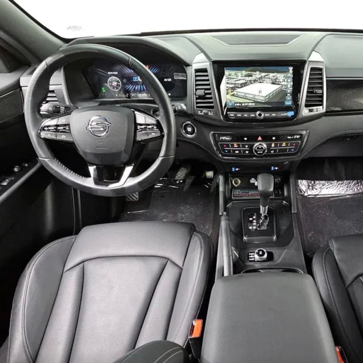 rexton_khan_interior_2021