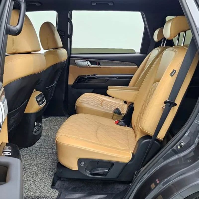 6person_2nd_row_seat